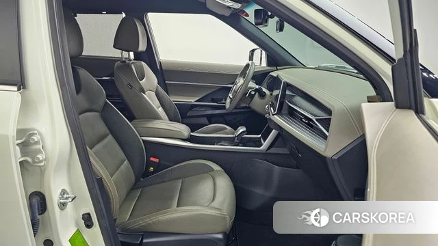 Ssangyong Torres 2023 Белый из Кореи, фото 2