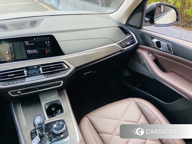 BMW X5 2022 Белый из Китая, фото 2