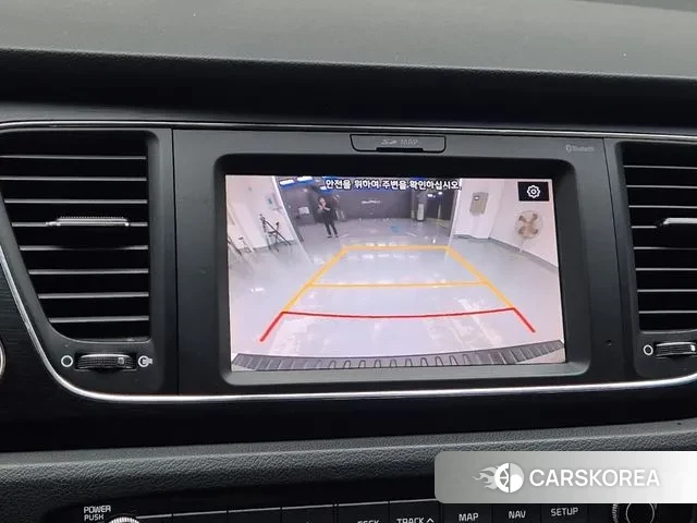 Kia The New Carnival 2018 Серебряный из Кореи, фото 2