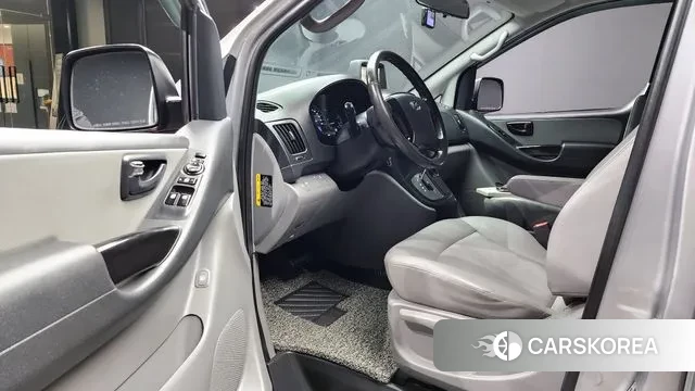 Hyundai The New Grand Starex 2020 Серебряный из Кореи, фото 2