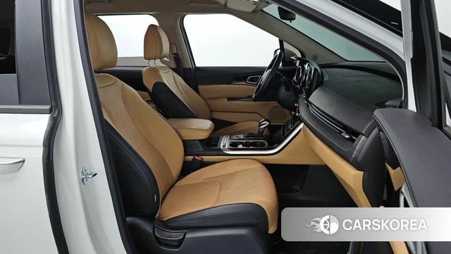 Kia Carnival 4th generation 2022 Белый из Кореи, фото 2