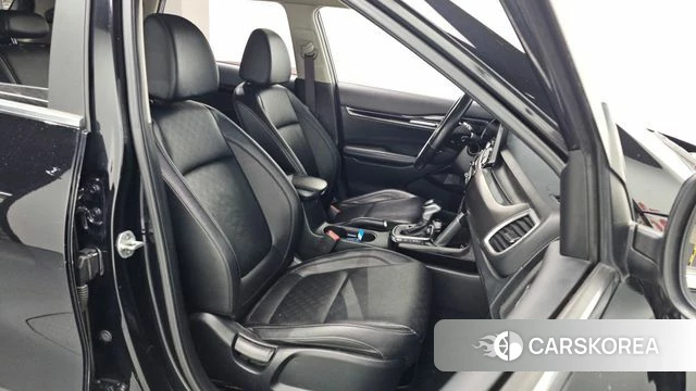 Kia Seltos 2021 Черный из Кореи, фото 2