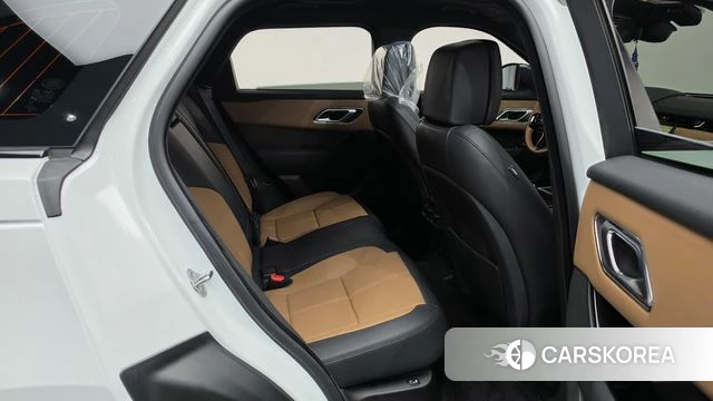 Land Rover Range Rover Velar 2024 Белый из Кореи, фото 2