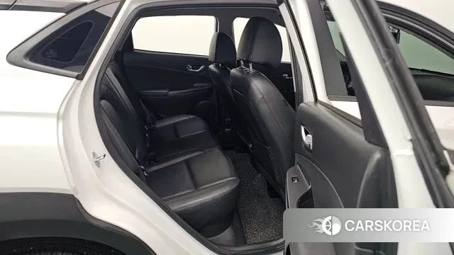 Hyundai The New Kona 2021 Белый из Кореи, фото 2