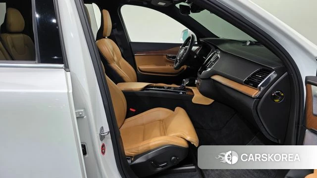 Volvo XC90 second Generation 2018 Белый из Кореи, фото 2