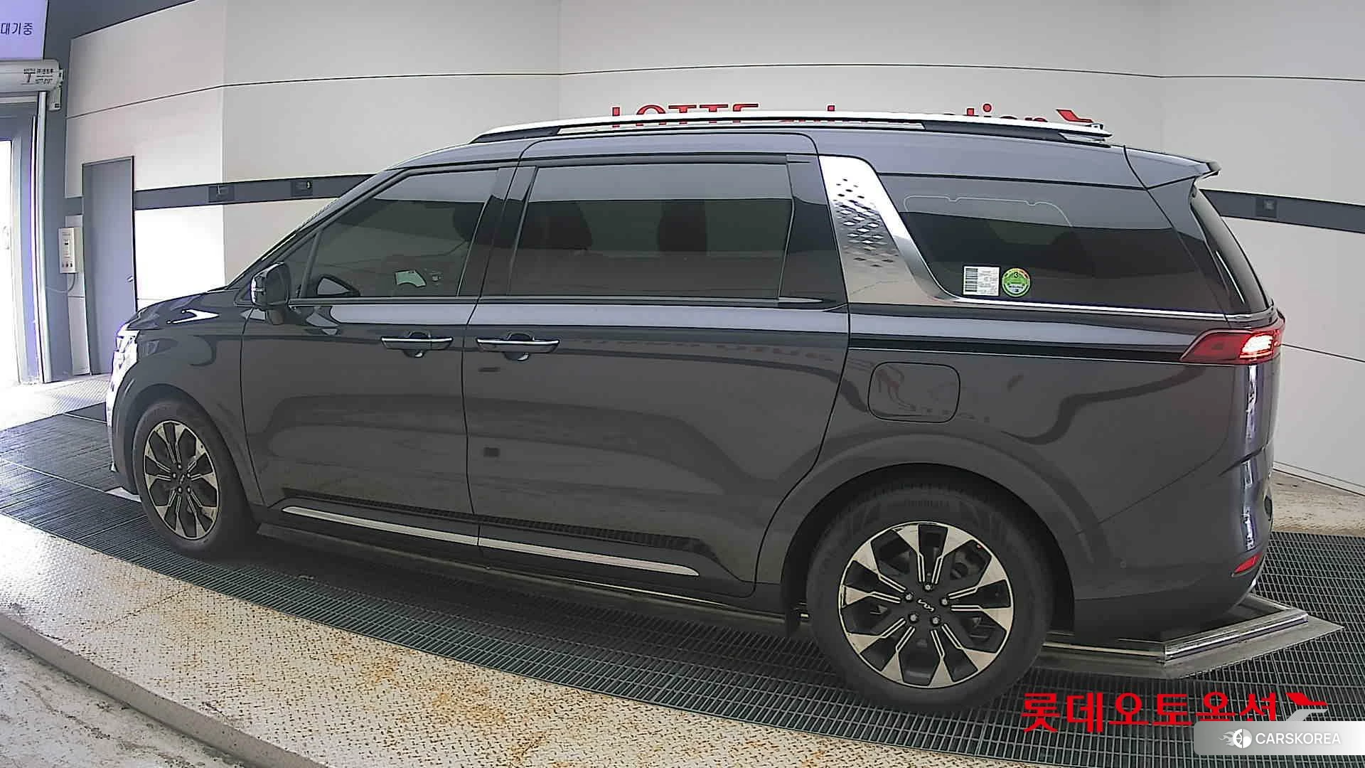 Kia Carnival 2023 Pantera Metal из Кореи, фото 2
