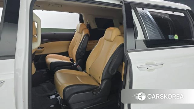 Kia Carnival 4th generation 2020 Белый из Кореи, фото 2