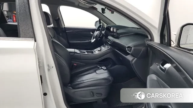 Hyundai The New Santa Fe 2021 Белый из Кореи, фото 2