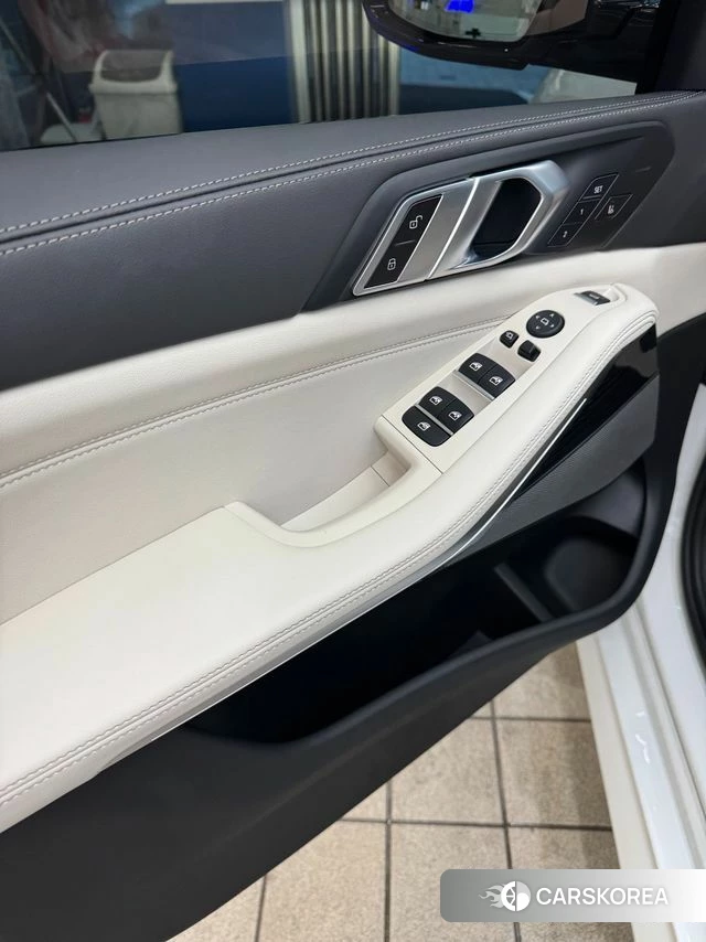 BMW X5 (G05) 2026 Белый из Кореи, фото 2