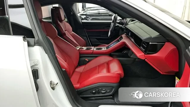 Porsche Taycan 2021 Белый из Кореи, фото 2