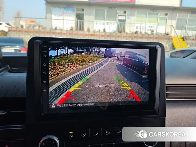 Hyundai Staria 2021 Серебряный из Кореи, фото 2