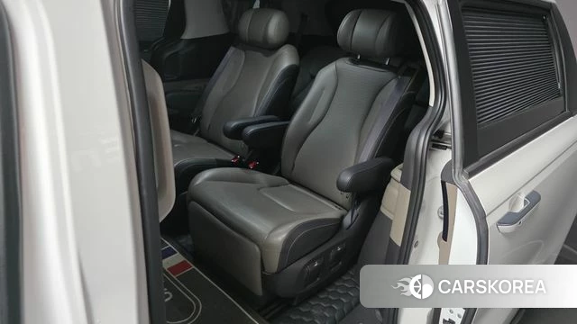 Kia The New Carnival 4th Generation 2024 Белый из Кореи, фото 2