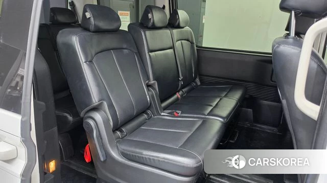 Hyundai Staria 2022 Белый из Кореи, фото 2