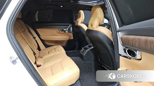 Volvo S90 2022 Белый из Кореи, фото 2