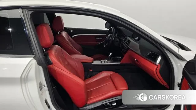 BMW 4 Series (F32) 2018 Белый из Кореи, фото 2