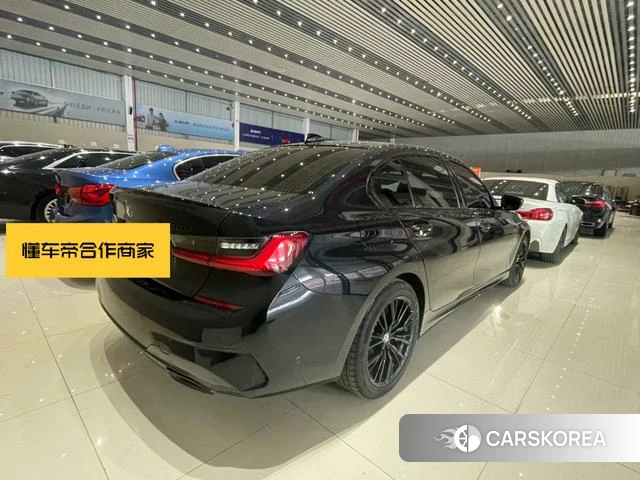 BMW 3 series 2020 Черный из Китая, фото 2