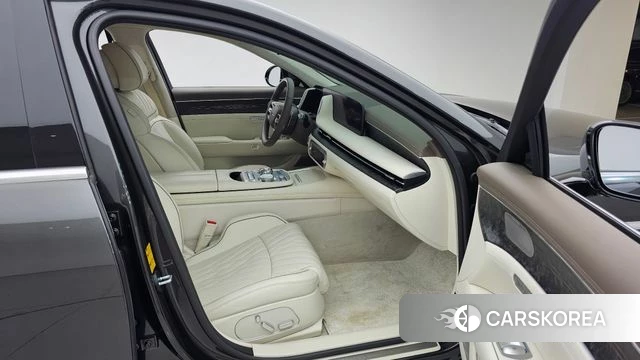 Genesis G90 (RS4) 2022 Серый из Кореи, фото 2