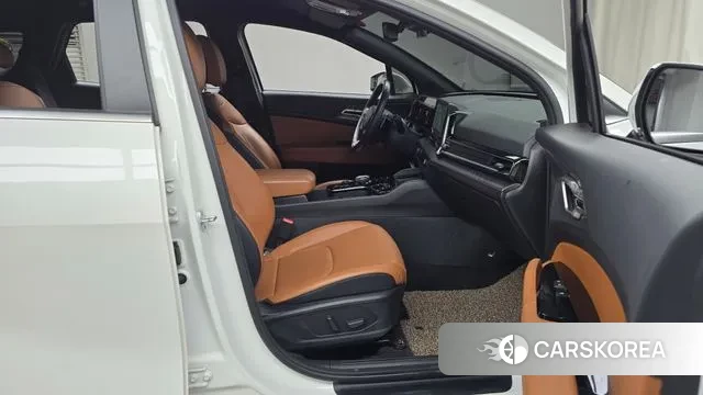 Kia Sportage 5th Generation 2022 Белый из Кореи, фото 2