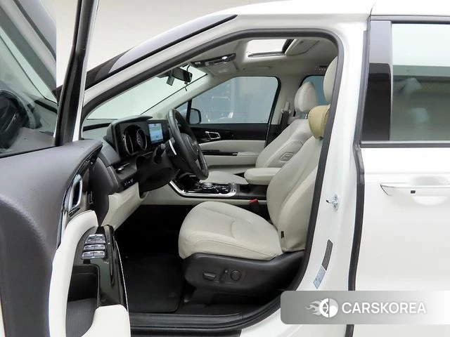 Kia Carnival 4th generation 2022 Белый из Кореи, фото 2