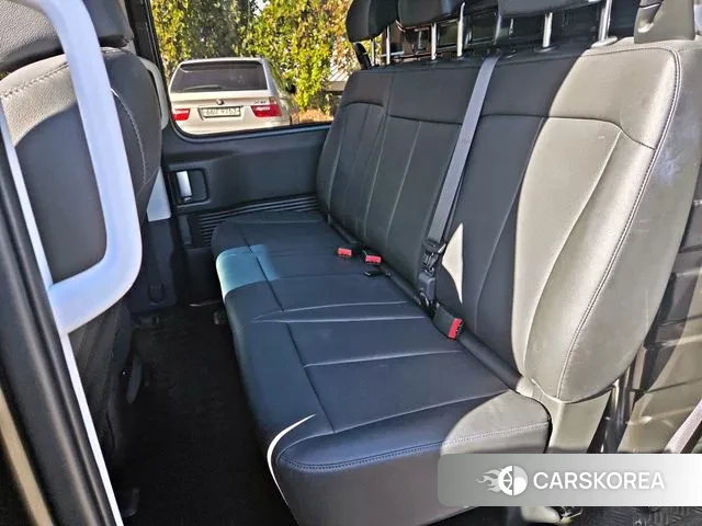 Hyundai Staria 2025 Черный из Кореи, фото 2