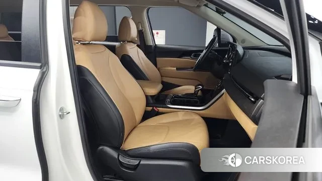Kia Carnival 4th generation 2022 Белый из Кореи, фото 2