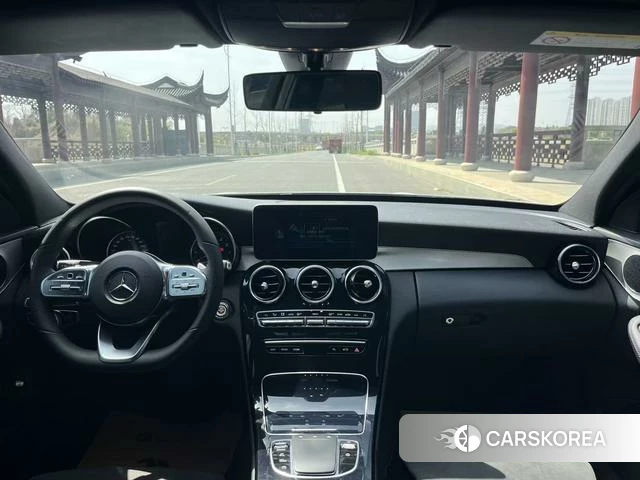 Mercedes-Benz Class C 2019 Белый из Китая, фото 2