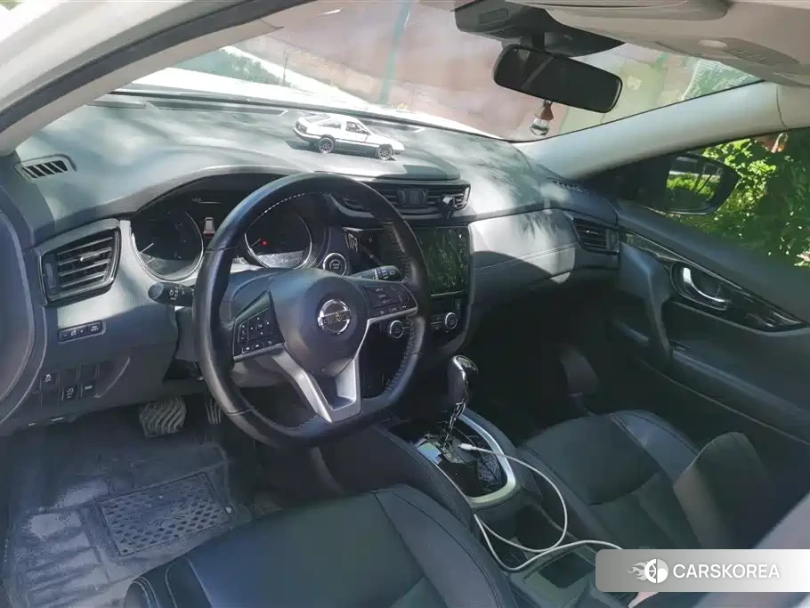 Nissan X-Trail 2023 Белый из Китая, фото 2