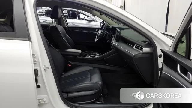 Kia K5 3rd generation 2020 Белый из Кореи, фото 2