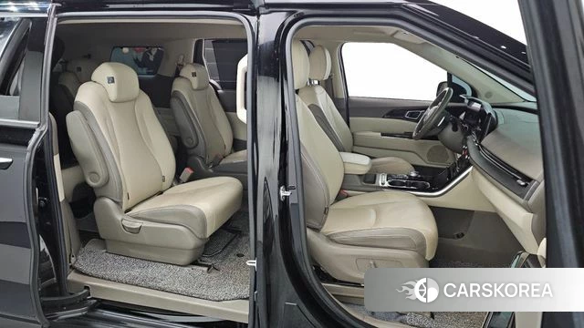 Kia Carnival 4th generation 2021 Черный из Кореи, фото 2