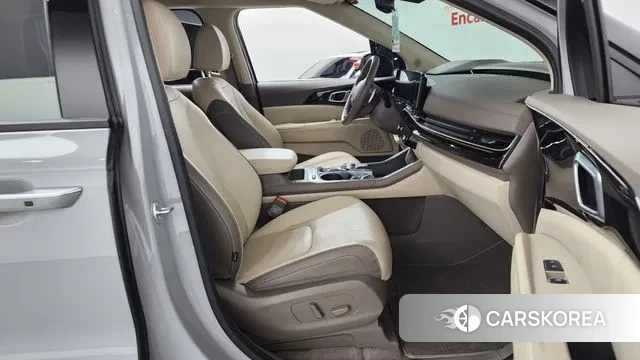 Kia The New Carnival 4th Generation 2024 Серебряный из Кореи, фото 2