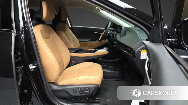Kia EV6 2023 Черный из Кореи, фото 2