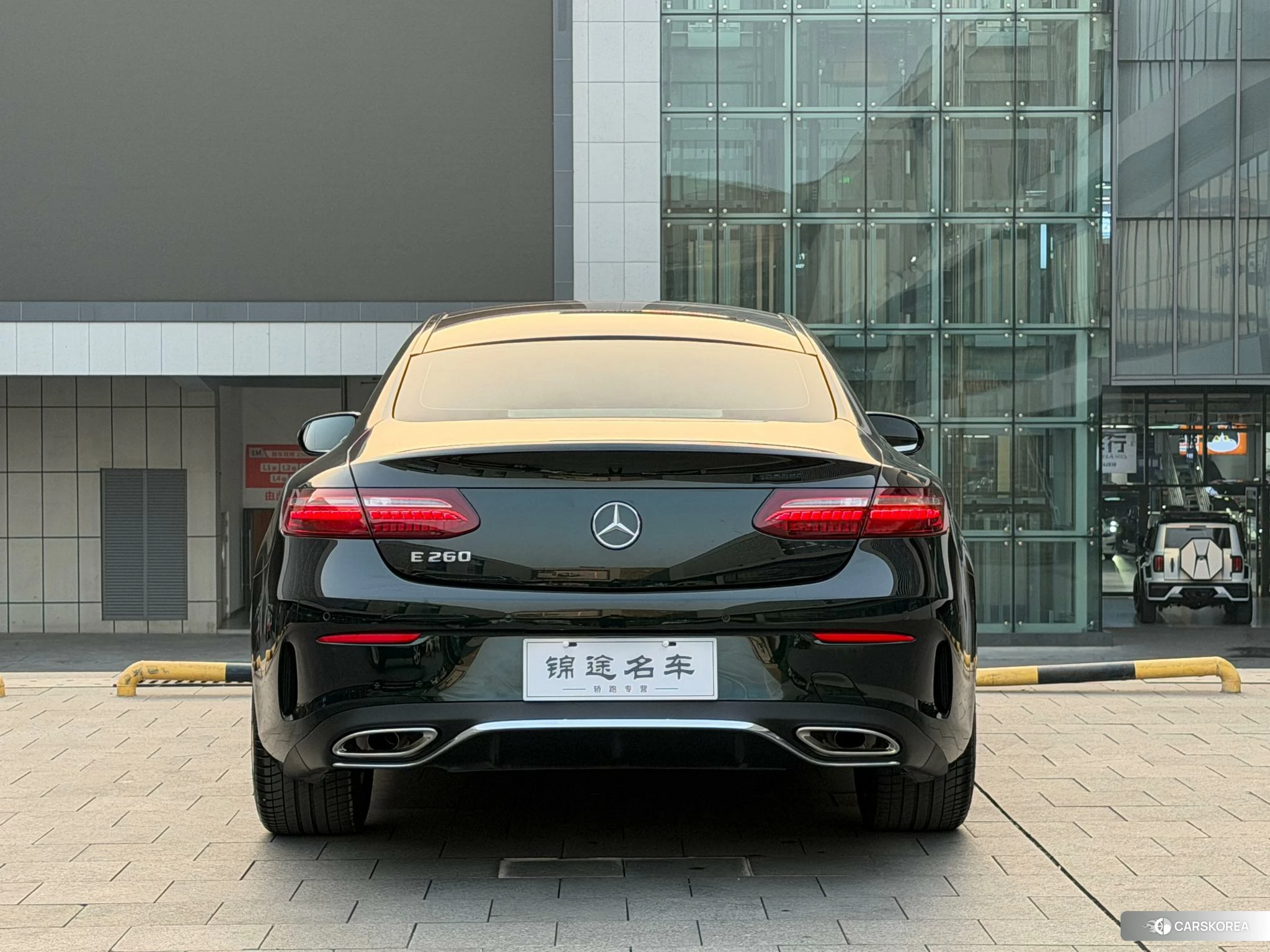 Mercedes-Benz E-class (imported) 2020 Зеленый из Китая, фото 2