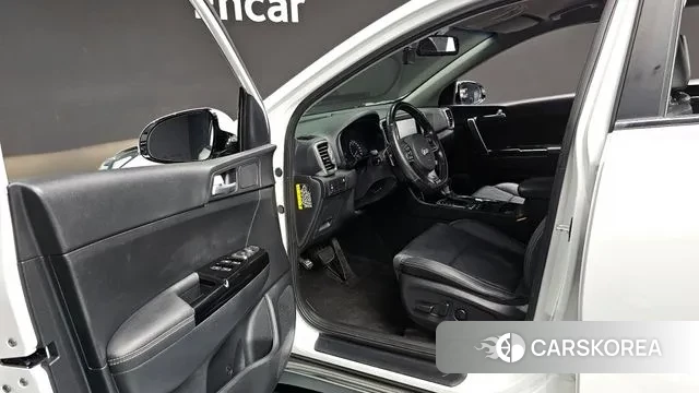 Kia Sportage 4th Generation 2018 Белый из Кореи, фото 2