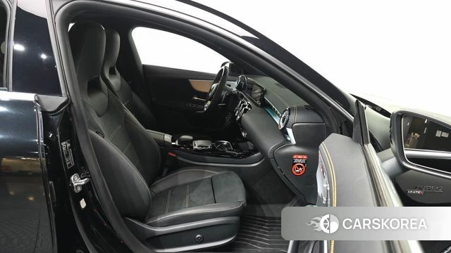 Mercedes-Benz CLA-Class C118 2023 Черный из Кореи, фото 2