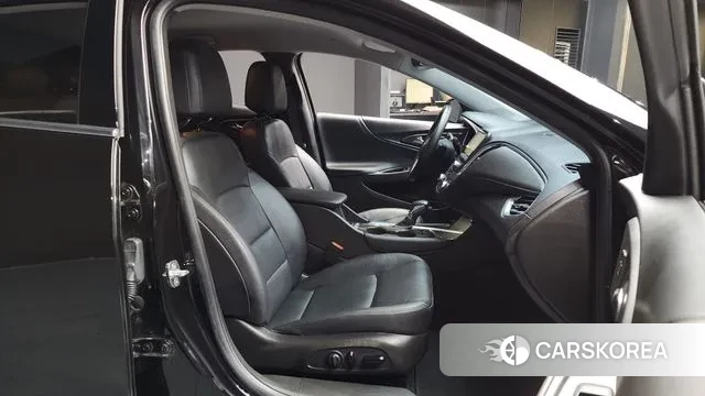 Chevrolet (GM Daewoo) The New Malibu 2021 Черный из Кореи, фото 2