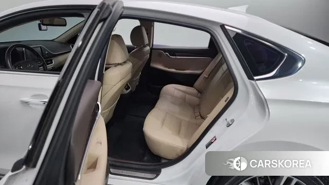 Hyundai Grandeur IG 2018 Белый из Кореи, фото 2