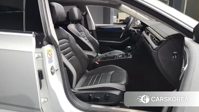 Volkswagen Arteon 2022 Белый из Кореи, фото 2