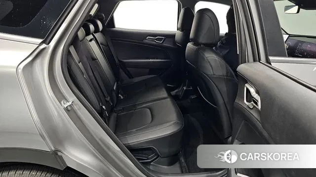 Kia Sportage 5th Generation Hybrid 2023 Серебристо-серый из Кореи, фото 2