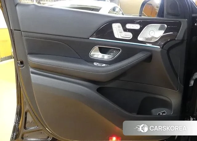 Mercedes-Benz GLE-Class W167 2023 Черный из Кореи, фото 2