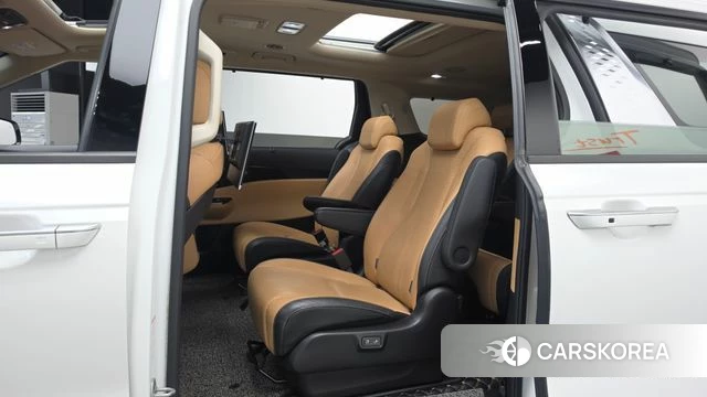 Kia Carnival 4th generation 2021 Белый из Кореи, фото 2