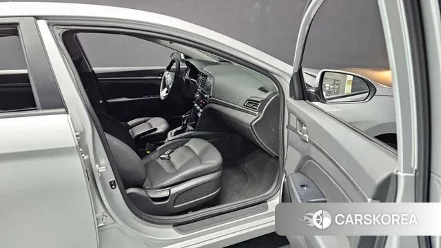 Hyundai The New Avante AD 2019 Серебряный из Кореи, фото 2