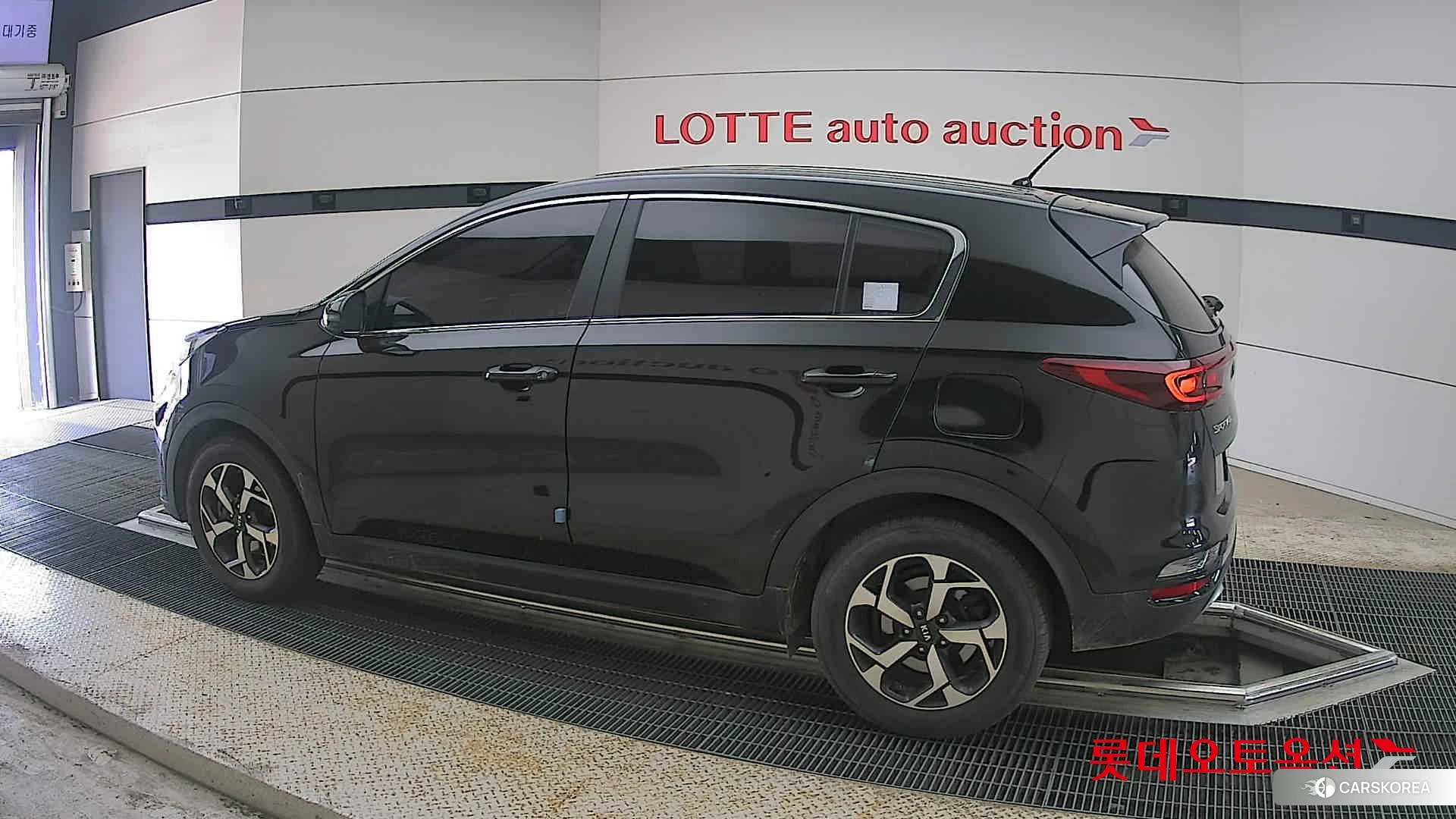 Kia Sportage 2022 Cherry Black из Кореи, фото 2