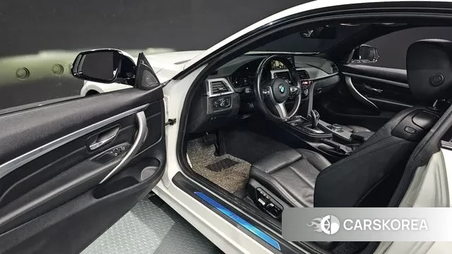 BMW 4 Series (F32) 2018 Белый из Кореи, фото 2