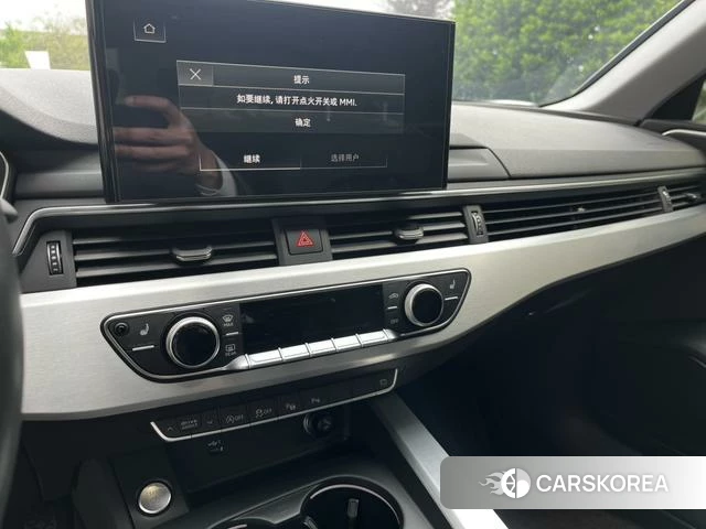 Audi A4L 2022 Белый из Китая, фото 2