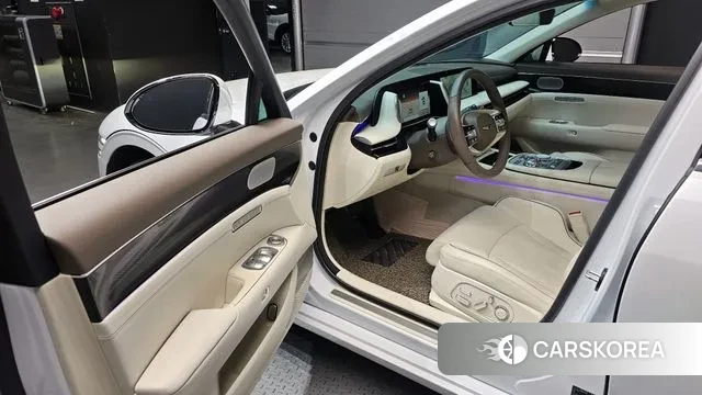 Genesis G90 (RS4) 2022 Белый из Кореи, фото 2