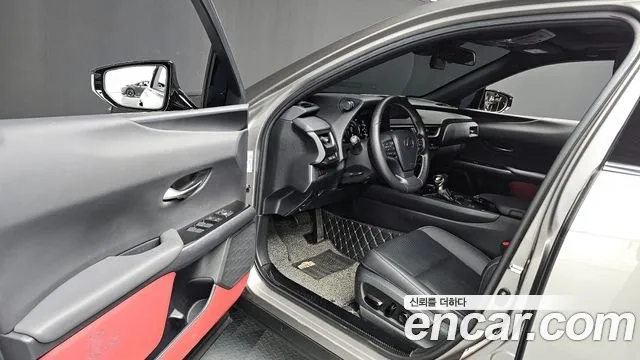 Lexus UX250h id 2911306 из Кореи 2