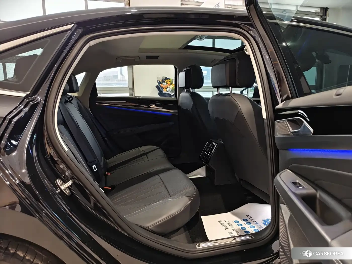 Volkswagen Passat 2025 Черный из Китая, фото 2