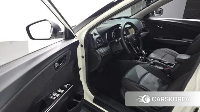 Ssangyong Tivoli Air 2019 Белый из Кореи, фото 2