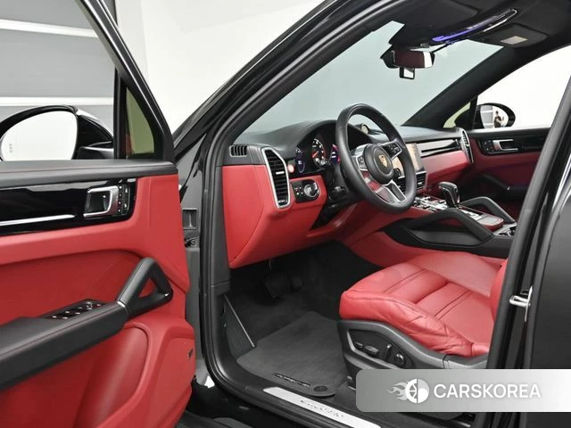 Porsche Cayenne (PO536) 2023 Черный из Кореи, фото 2