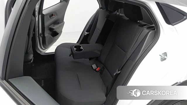Toyota Prius 5th Generation 2024 Белый из Кореи, фото 2